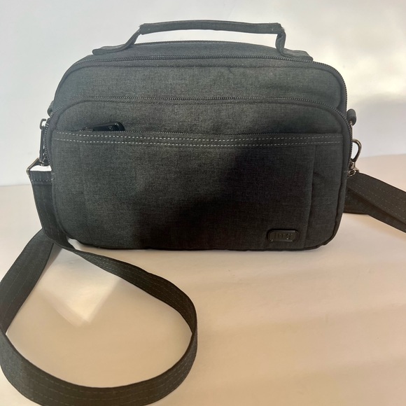 lug Bags Lug Scoop Crossbody In Dark Denim Poshmark